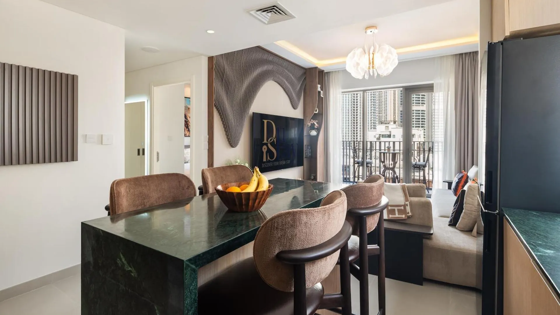 Dubai Creek Poolside View Apartment - By Dustay 0*,